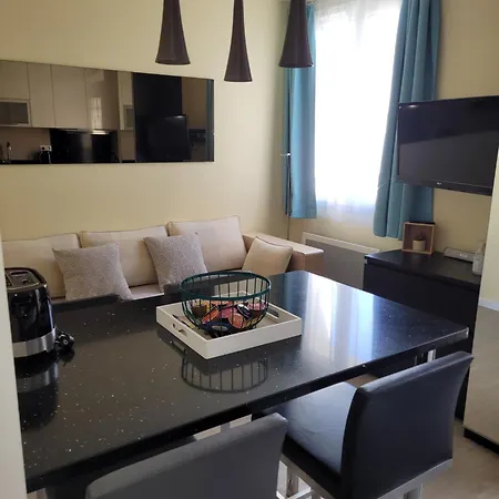 Apartamento Paris Par Metro 4 - Rer B - Calme - Patio Prive *